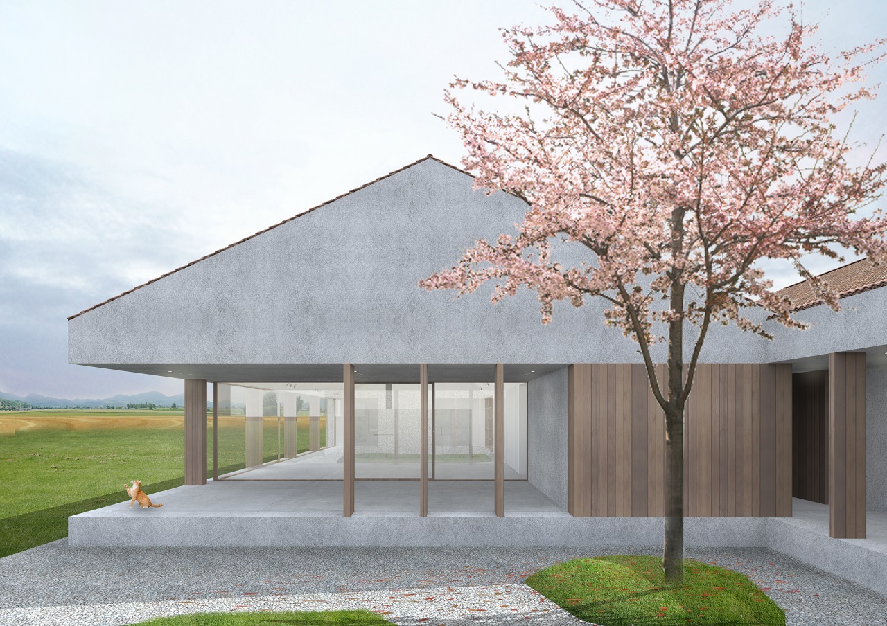  Progetto di una villa singola su un piano unico con un tetto spiovente e materiali tradizionali, grandi vetrate a tutta altezza e colonnato in legno che racchiude il portico. Un albero di ciliegio in fiore si erge in primo piano al centro del patio 